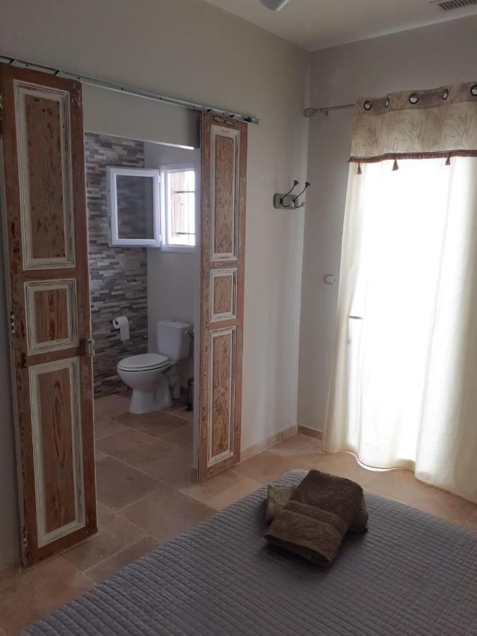 Bed and Breakfast Les Olivades Magalas Экстерьер фото